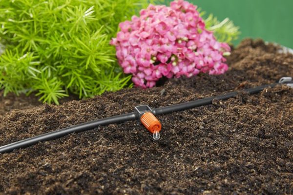 Conjunto inicial para vasos com flores M com automático Gardena c/1 Tubo de ligação 15m e 1 Tubo de alimentação 10m - Image 3