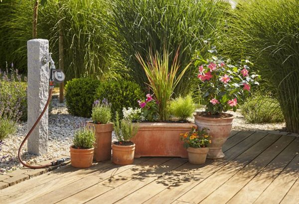 Conjunto inicial para vasos com flores M com automático Gardena c/1 Tubo de ligação 15m e 1 Tubo de alimentação 10m - Image 5