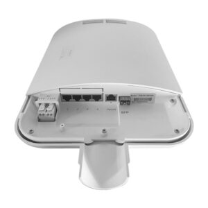 Switch PoE para exterior com 4 RJ45 PoE+1 Uplink RJ45+1 Uplink SFP