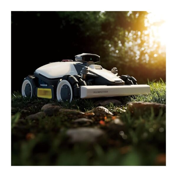 MAMMOTION LUBA 2 mini AWD de 1500m2 - Image 2