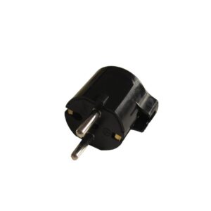 Ficha Macho c/ Terra Saída Lateral 10/16A - 250V~ Cor Preta